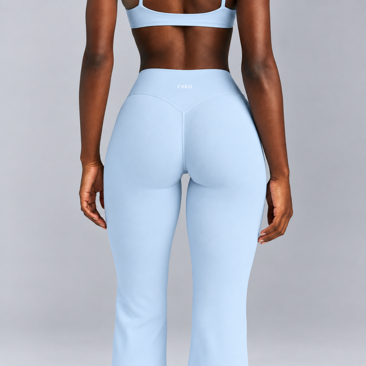 High-Waisted Flare Pants - Pink