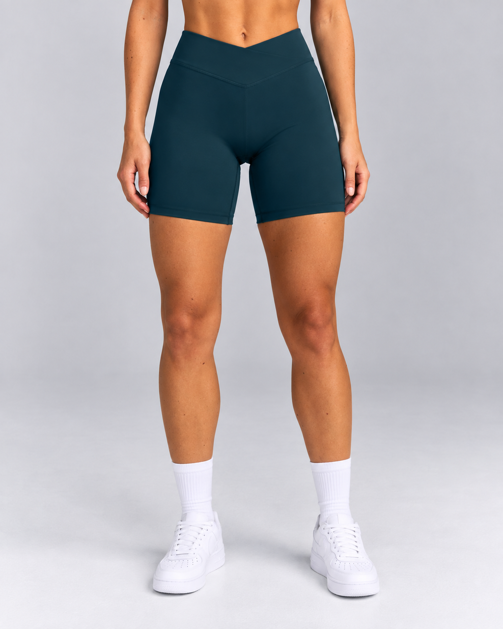 SculptForm™ Active Shorts 6" – Clear Blue